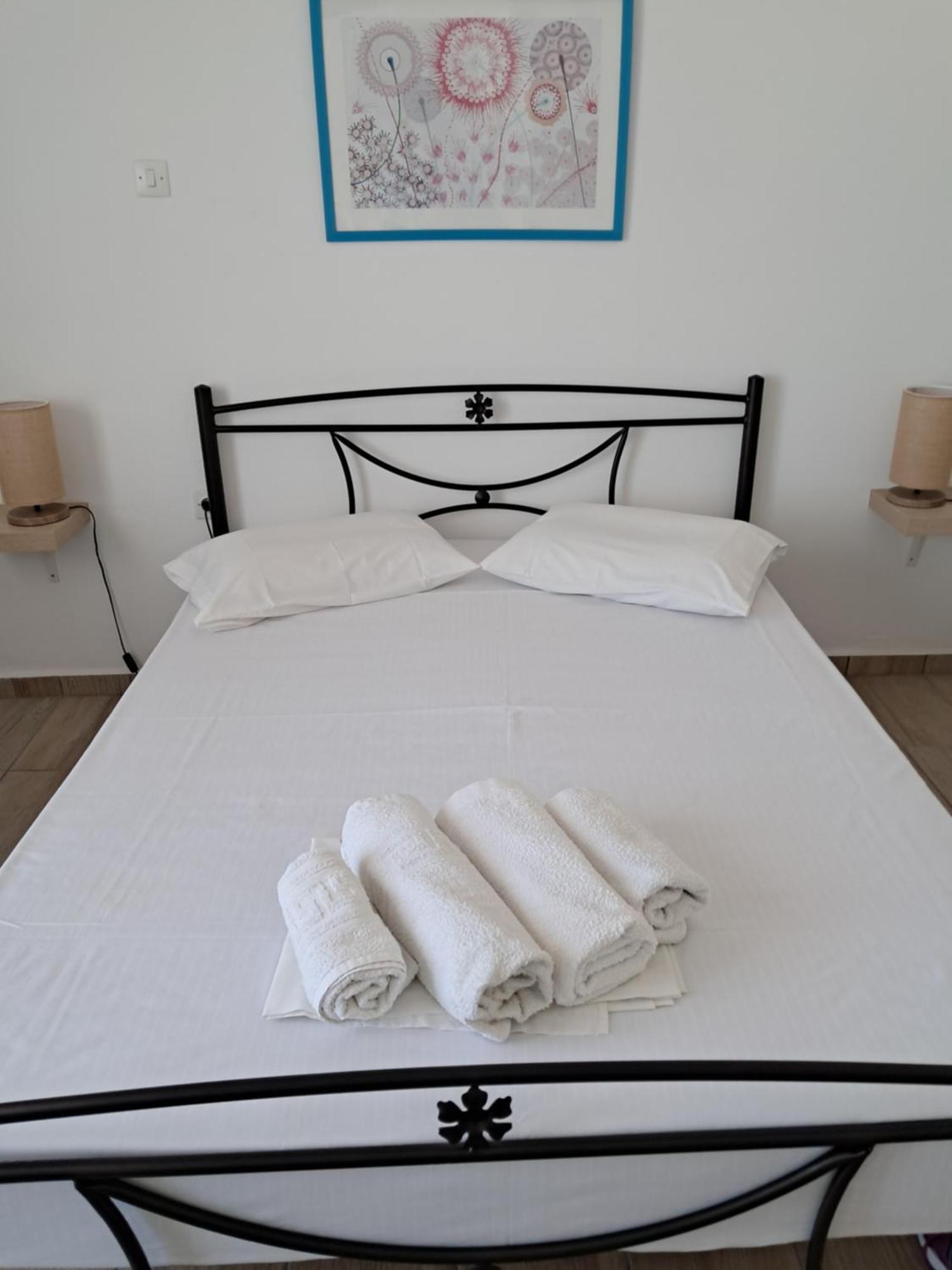 Korina'S Rooms 폴로니아 외부 사진